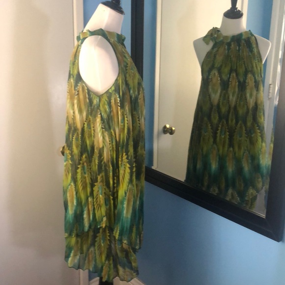 Pullover Dress - Picture 3 of 6